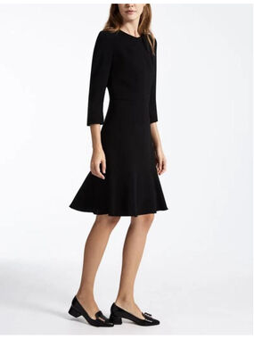Max Mara Studio Black Dress – Minimalist Elegant Flare Hem